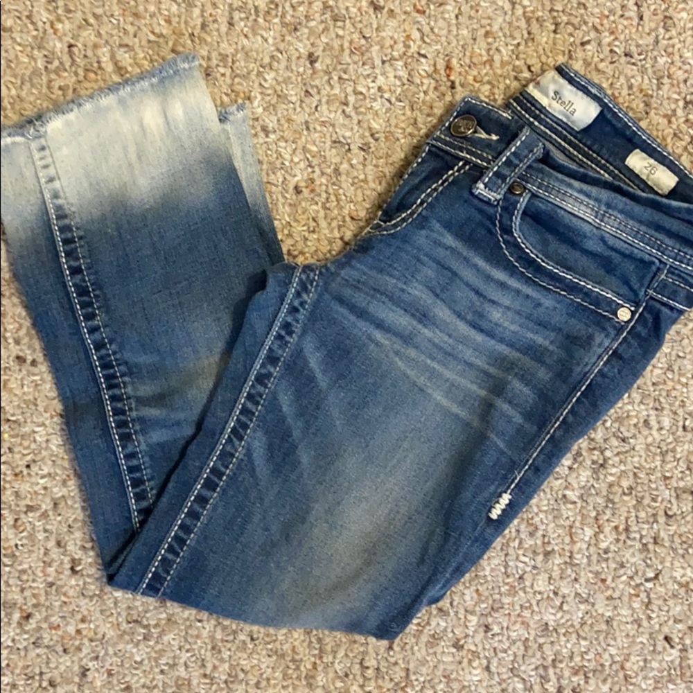 Capris BKE